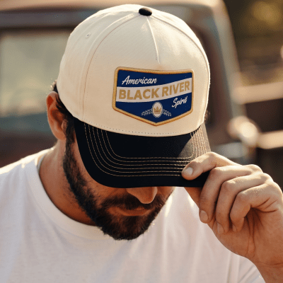 Lippis - Black River Omaha Cotton Snapback (luonnonvalkoinen/musta)
