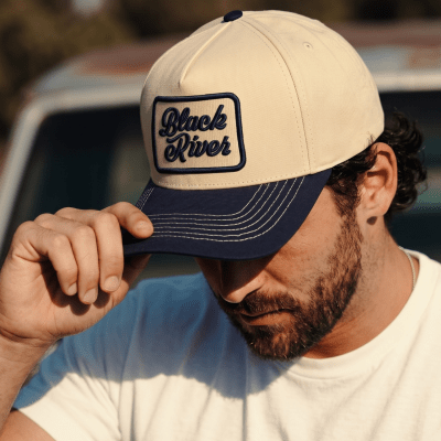 Lippis - Black River Denver Cotton Snapback (kermanvärinen/tummansininen)