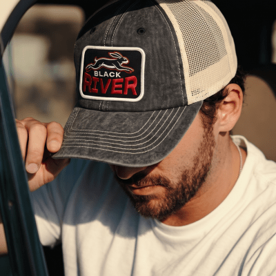 Lippis - Black River Hare Washed Trucker (musta/kerma)