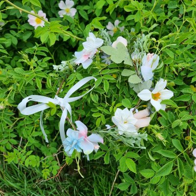 Kukkakruunu - Gårda Iris Flowerband (monivärinen)