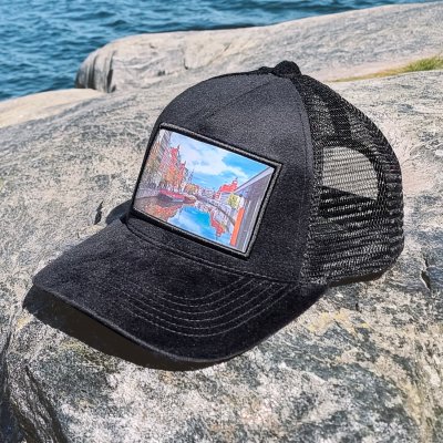 Lippis - Gårda Velvet Trucker Amsterdam (musta/multi)