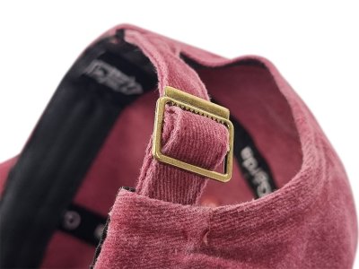 Lippis - Gårda Livin Large Washed Cap (punainen)